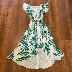Flying Tomato Green Leaf Print Maxi Dress